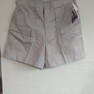 Sportif USA Mens Edgewater Cargo Shorts Tan  NWT 676120